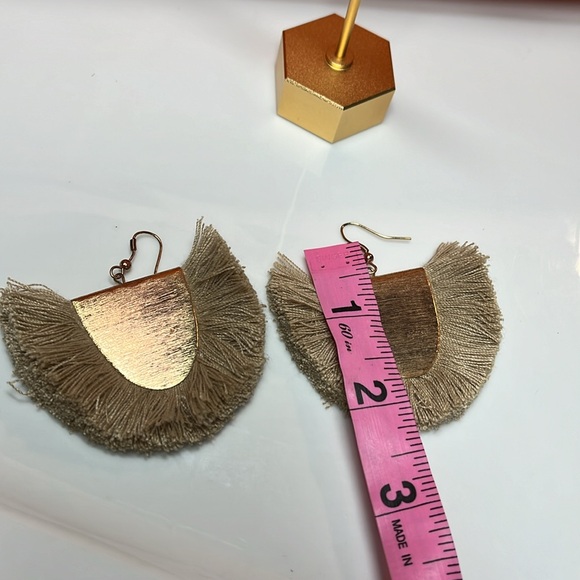 FRINGE STATEMENT EARRINGS - Picture 3 of 5